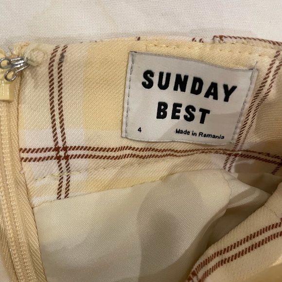 Aritzia Sunday Best plaid Yellow Skirt - Picture 3 of 3